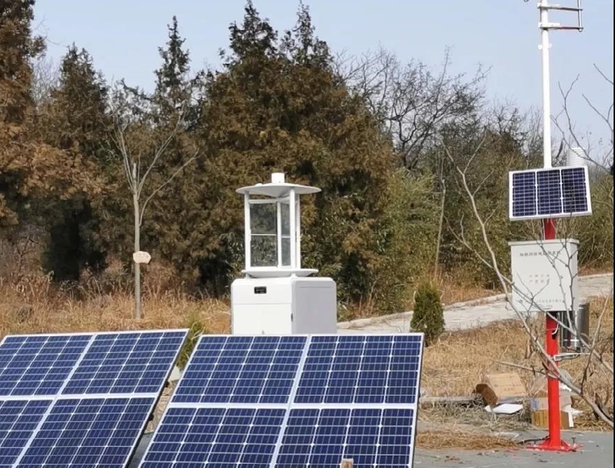 安徽埇橋林業局從云飛科技引進測報燈和氣象站